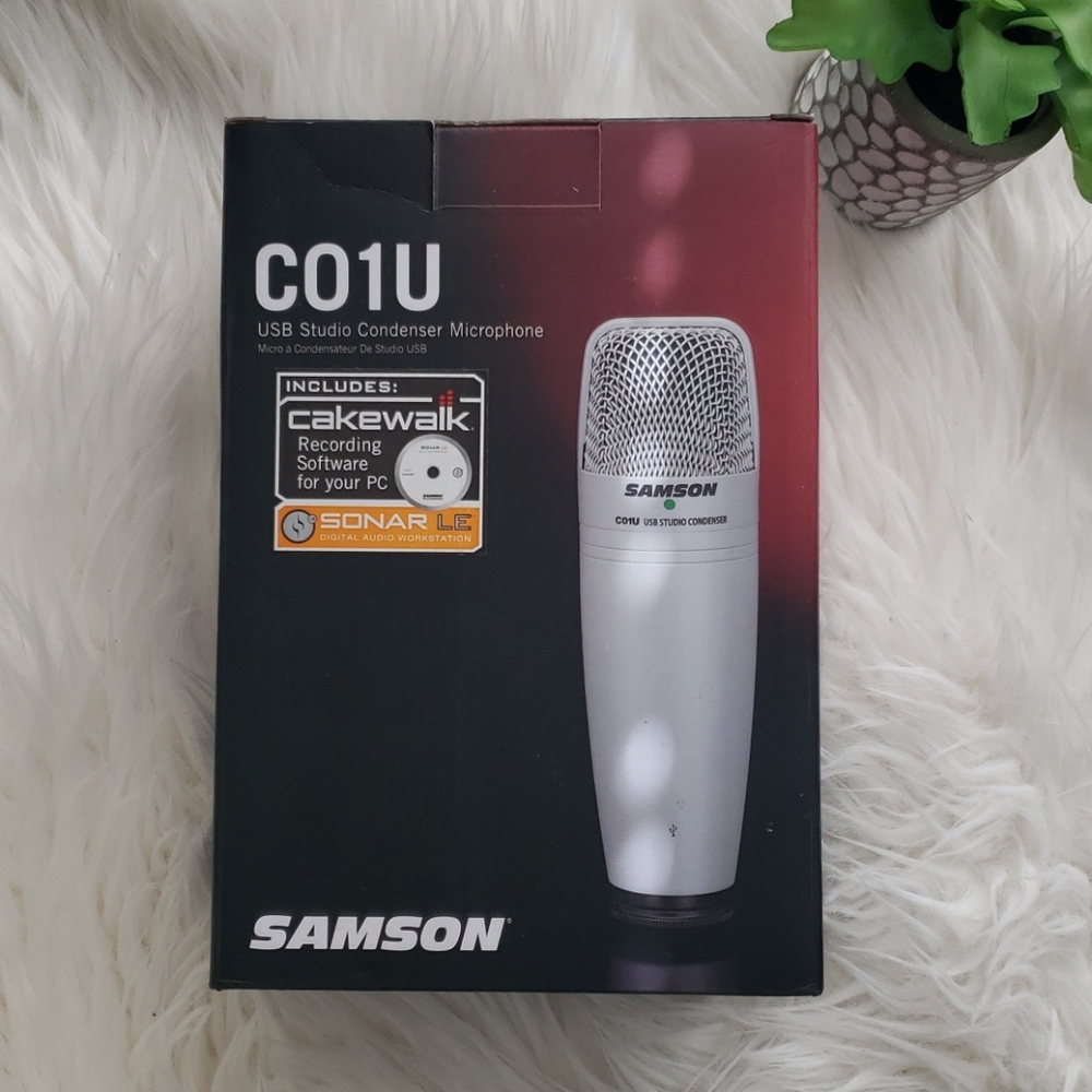 Samson C01U USB Studio Condenser Microphone